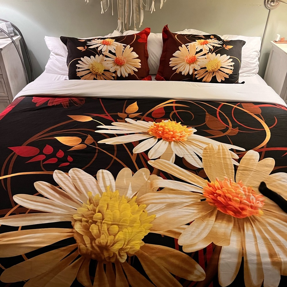 King size duvet set.